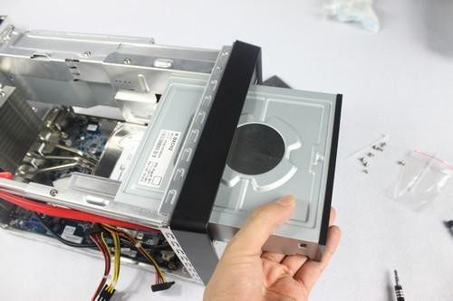 第四步:清理硬盤和光驅! 第四步:清理硬盤和光驅!